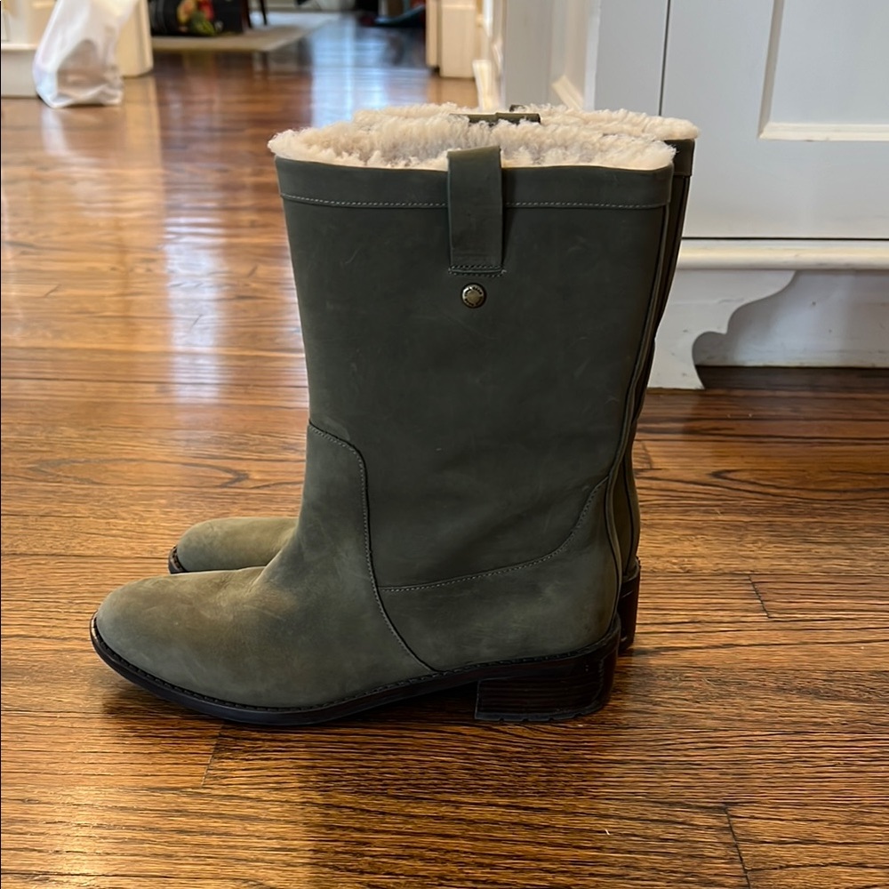 EUC Cole Haan Suede Waterproof Shearling Lined Boots